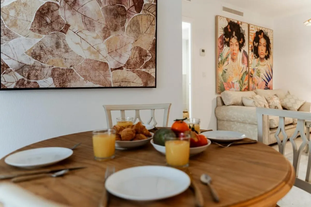Tropical Chic Apartment In San Pedro Marbella - San Marino III 0*,  スペイン